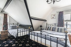 Esklet Guest House
