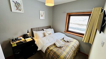 Aultguish Inn