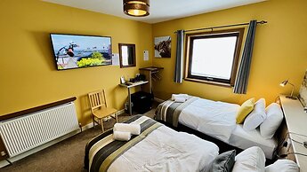 Aultguish Inn