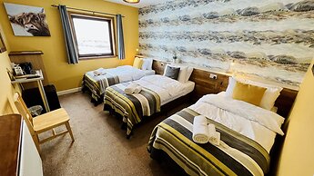 Aultguish Inn