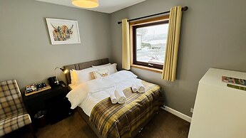 Aultguish Inn