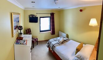 Aultguish Inn