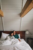 Duffin Cove Oceanfront Lodging