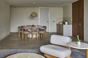 ERTH Abu Dhabi Hotel