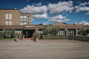 Euro Hotel
