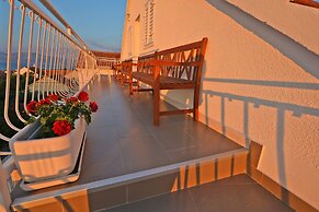 Rooms Sunce Supetar - Island Brac