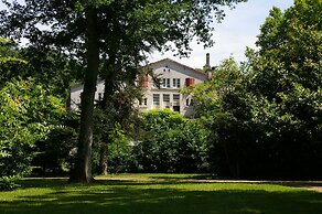Hostellerie de la Roseraie