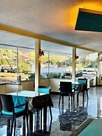 Rose Hotel B&B
