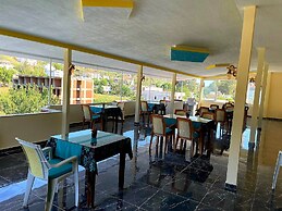 Rose Hotel B&B