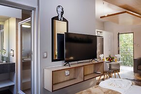 Akanani Apartments