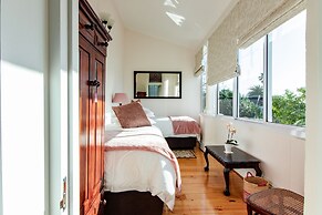 Carmichael House Boutique Hotel