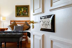 Carmichael House Boutique Hotel