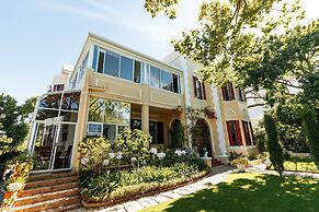 Carmichael House Boutique Hotel