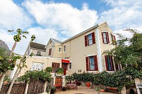 Carmichael House Boutique Hotel
