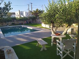 Sunset Studios & Apartments - Adults Only