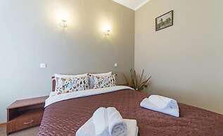 Anichkov Bridge Hotel