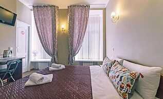 Anichkov Bridge Hotel