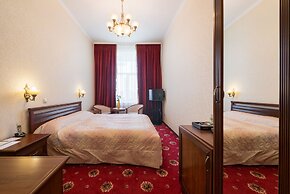 Kamergersky Hotel
