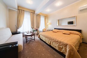 Kamergersky Hotel