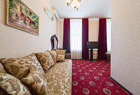 Kamergersky Hotel
