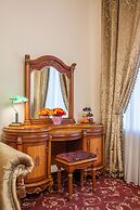 Kamergersky Hotel