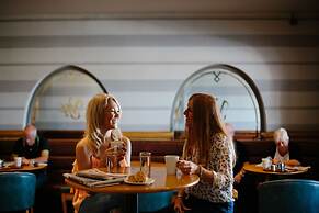 Viking Hotel