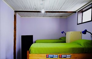 Santiago Backpackers