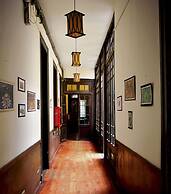 Santiago Backpackers