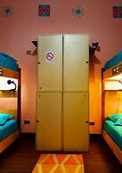 Santiago Backpackers