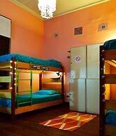 Santiago Backpackers