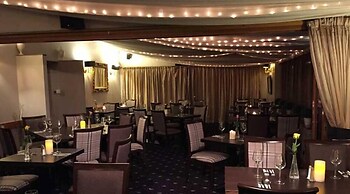 The Original Rosslyn Hotel