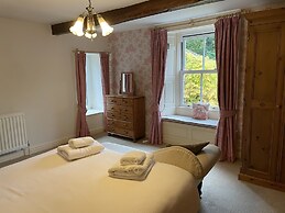 Ashfield House