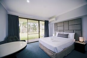 Island Palms Motor Inn