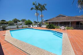 Island Palms Motor Inn