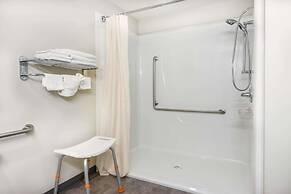 Super 8 by Wyndham Innisfail