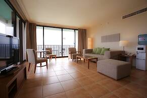 Guam Reef Hotel