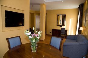 Artemis Hotel