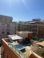 Artemis Hotel