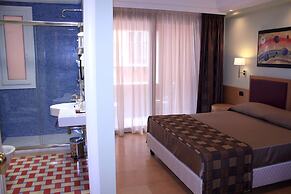 Artemis Hotel
