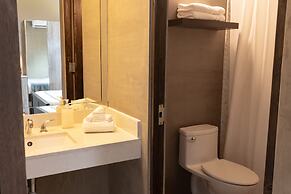 Ciqala Suites Hotel