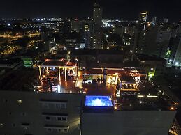 Ciqala Suites Hotel