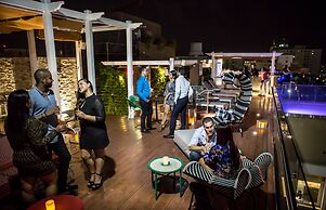Ciqala Suites Hotel