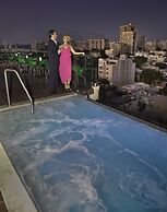Ciqala Suites Hotel