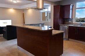 Ciqala Suites Hotel