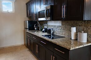 Ciqala Suites Hotel