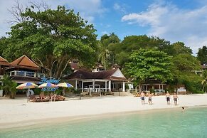 Bayview Resort Phi Phi Island - Beach Front Resort