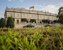 Hotel Mairena