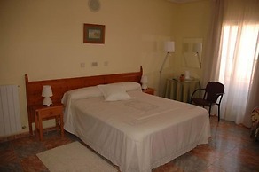 Hotel Dracos Cebreros