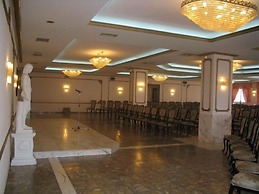 Hotel Dracos Cebreros