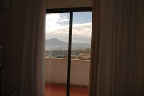 Hotel Dracos Cebreros